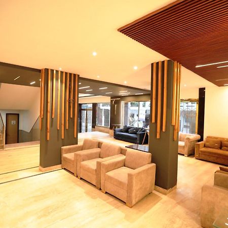 Hotel Del Inn By F9 Hotels - Near Igi Airport Нью-Дели Экстерьер фото